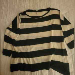 Gianni Bini lightweight pull over sweater